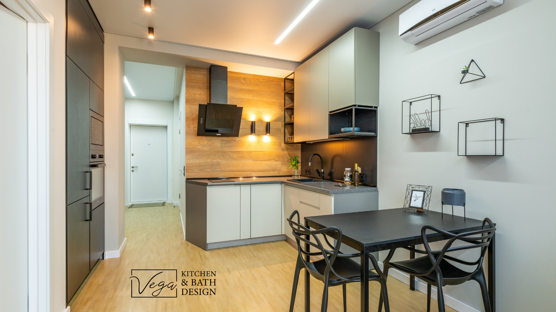 Choosing the Perfect Kitchen Hood: A Guide to Understanding the Types