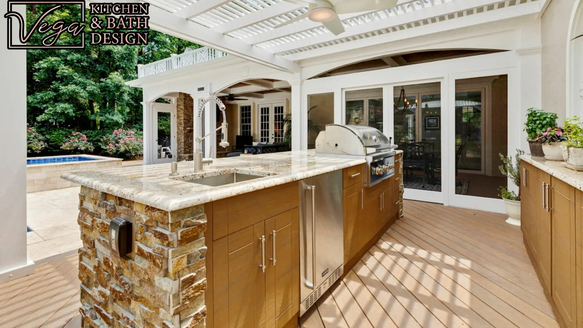 outdoor-kitchen